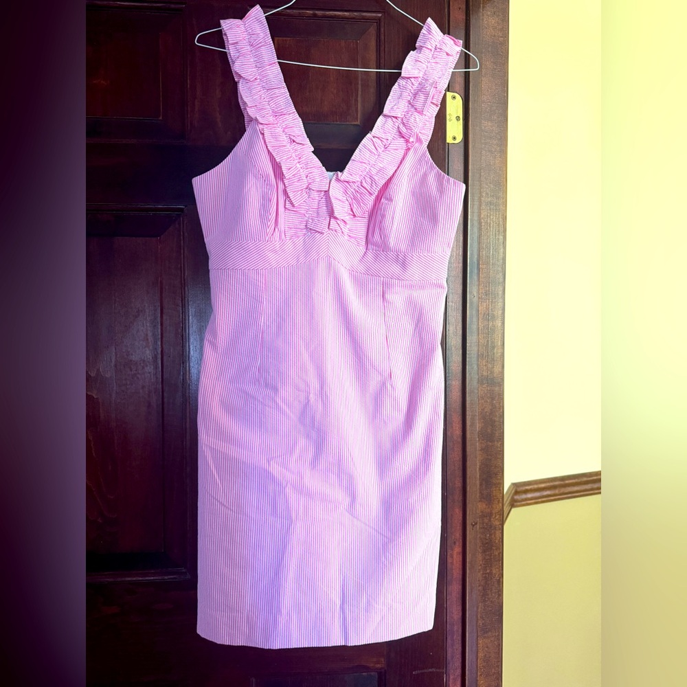 Lilya Pulitzer size 10 Phoebe dress seersucker pink stripes